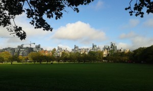 Beautiful Edinburgh! Photo: AnnVixen